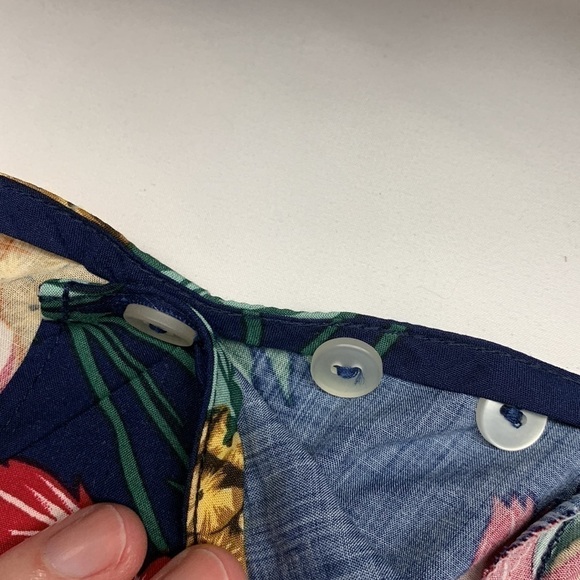 Hilo Hattie Original Hawaiian Wrap Skirt Pineapple and Floral Pattern Size M - Picture 5 of 11